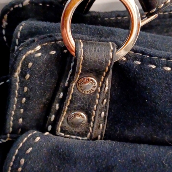 TOMMY HILFIGER navy/black sueded purse - Picture 2 of 9
